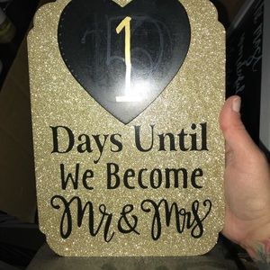 Black and Gold Glitter Wedding Countdown Sign